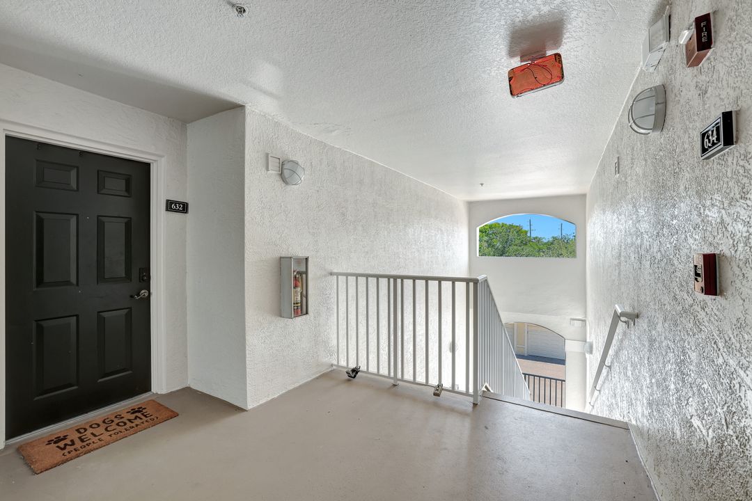 4670 St Croix Ln #632, Naples, FL 34109