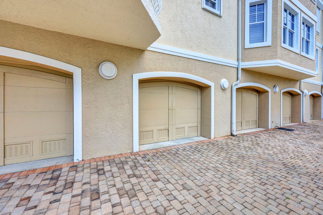 1131 Swallow Ave #301, Marco Island, FL 34145