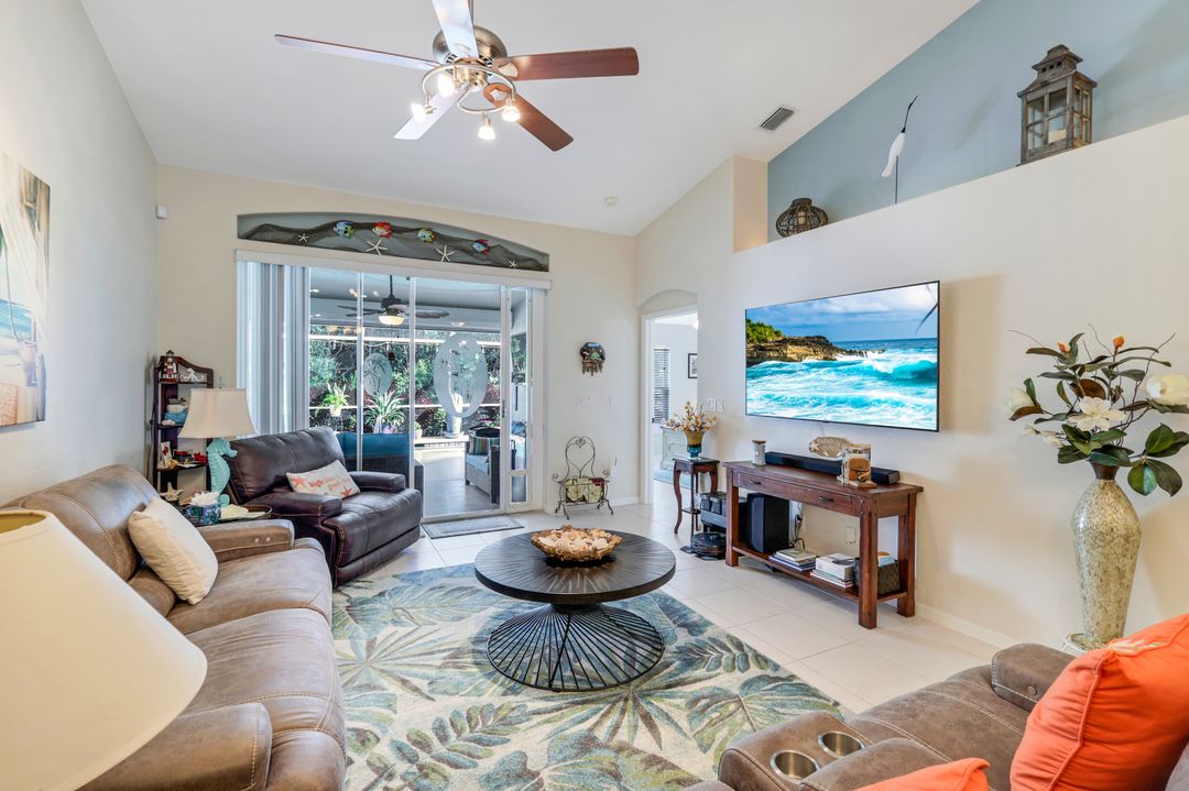 8199 Ibis Cove Cir, Naples, FL 34119