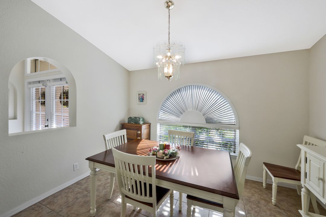 2217 NE 1st Pl, Cape Coral, FL 33909
