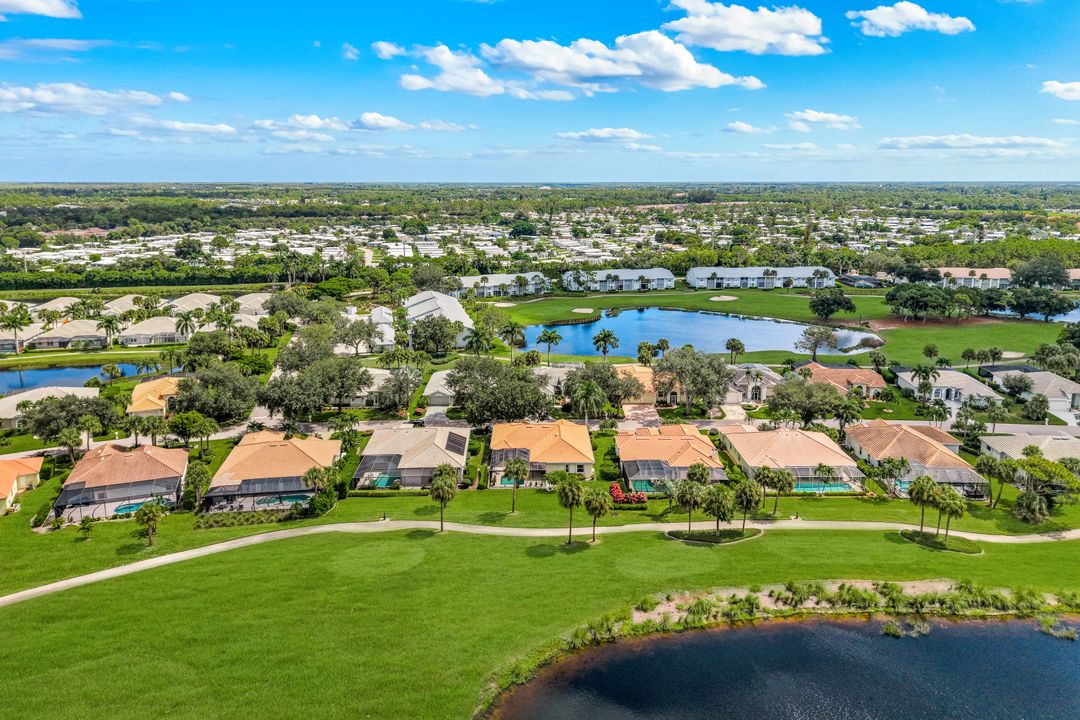 26370 Summer Greens Dr, Bonita Springs, FL 34135