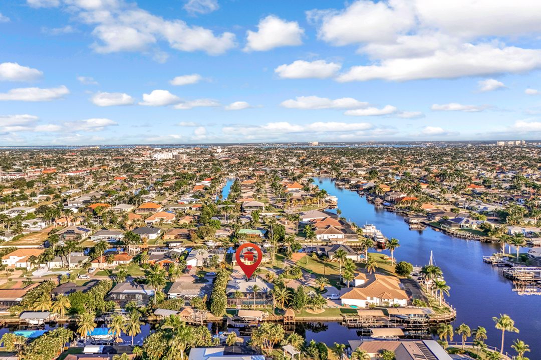 4934 SW 2nd Pl, Cape Coral, FL 33914