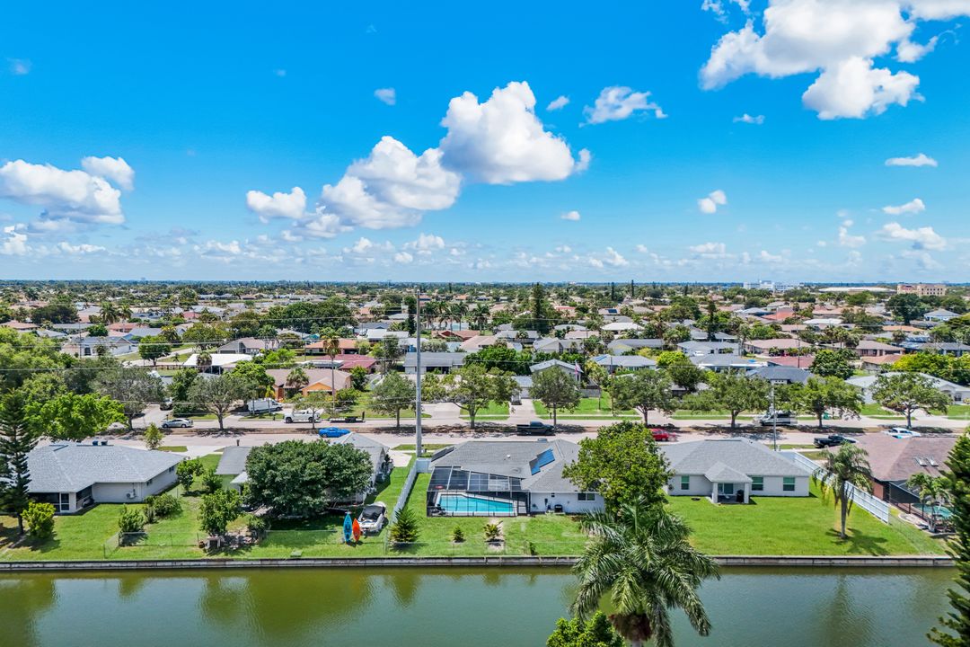 1813 Hancock Bridge Pkwy, Cape Coral, FL 33990