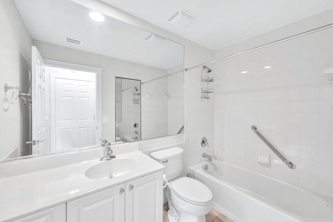 28820 Xenon Way, Bonita Springs, FL 34135
