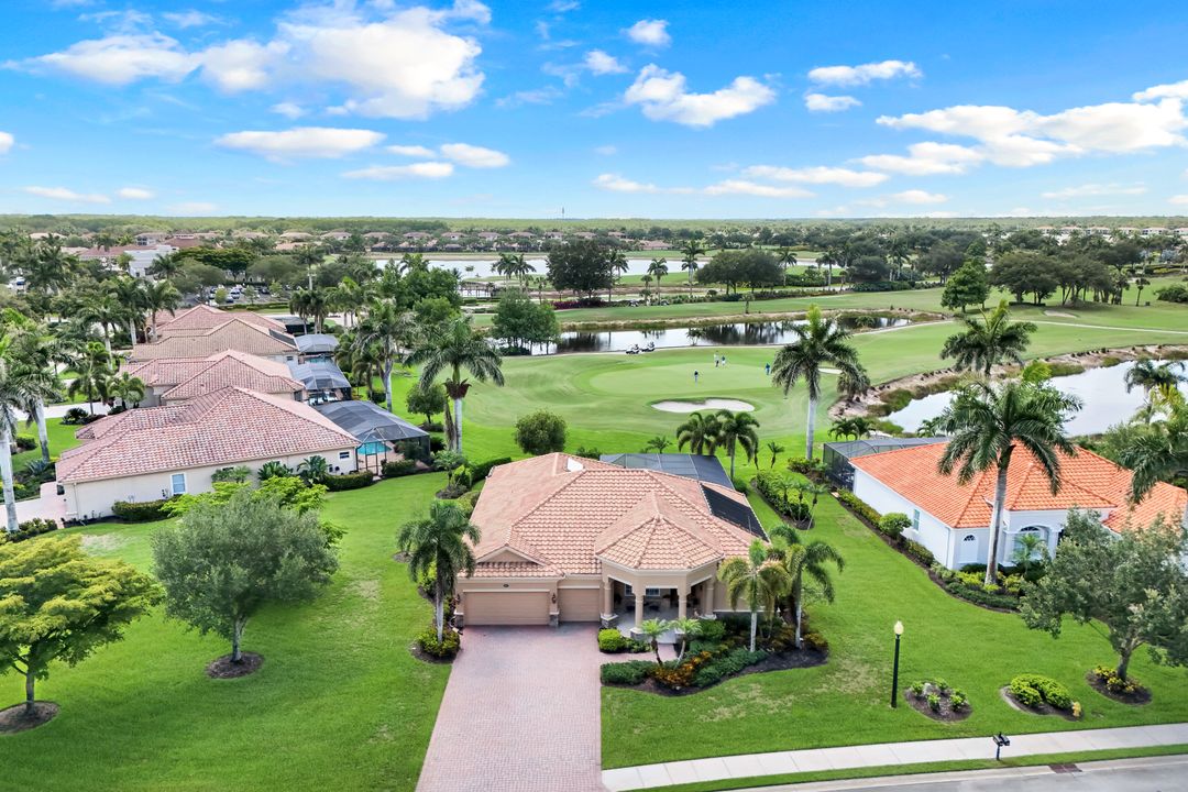10026 Lions Bay Ct, Naples, FL 34120