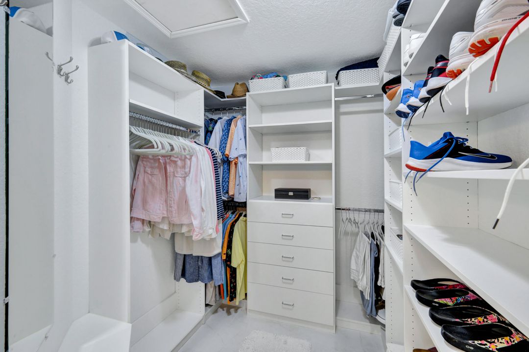 2310 SW 43rd Terrace, Cape Coral, FL 33914