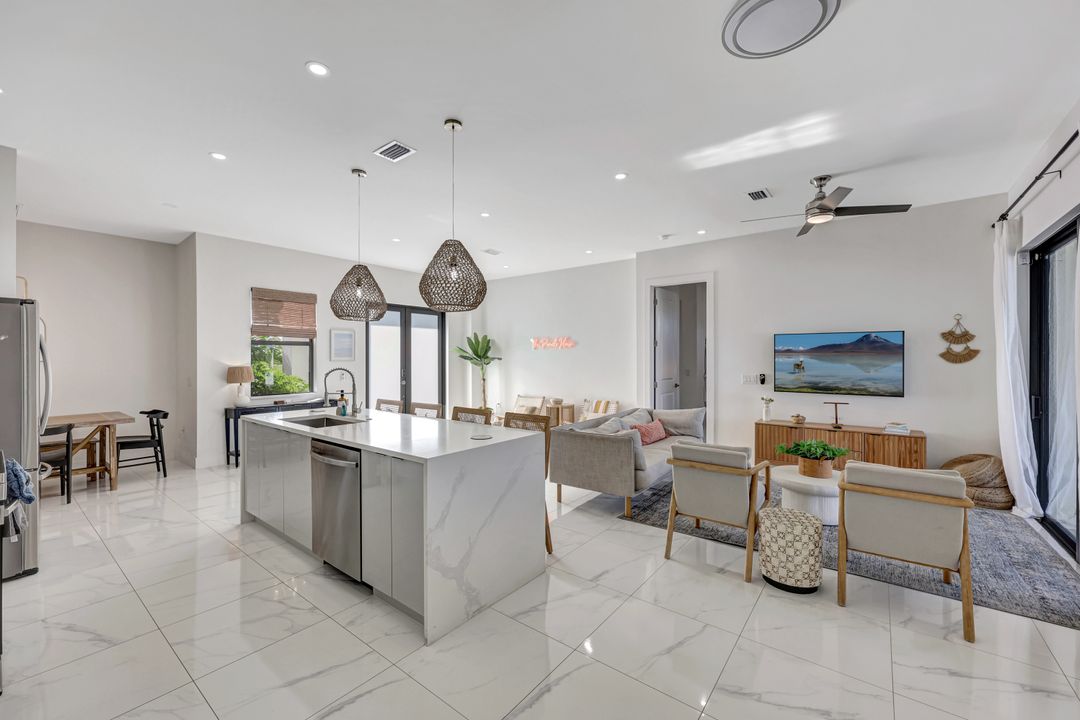 3034 NW Juanita Pl, Cape Coral, FL 33993