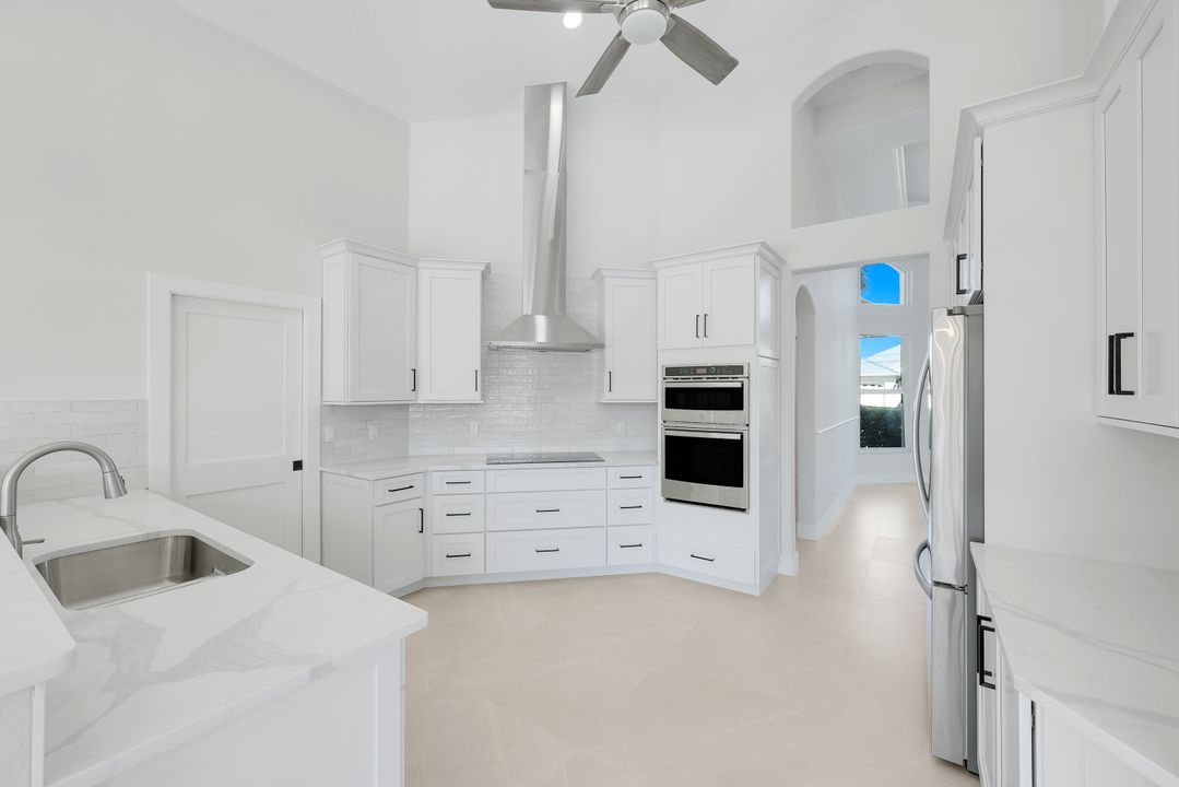 1524 SW 56th Terrace, Cape Coral, FL 33914