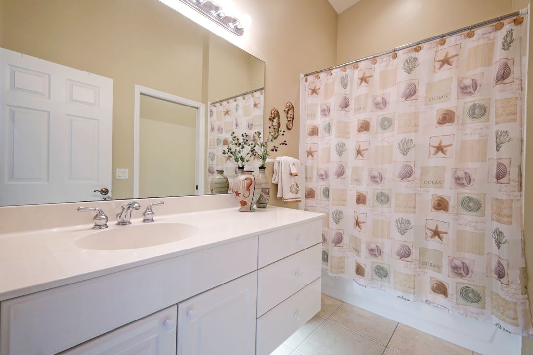 6730 Beach Resort Dr #12, Naples, FL 34114