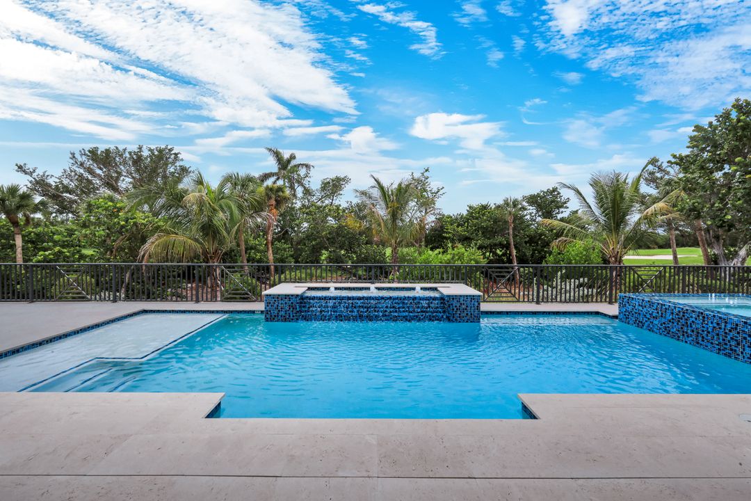 2319 Wulfert Rd, Sanibel, FL 33957