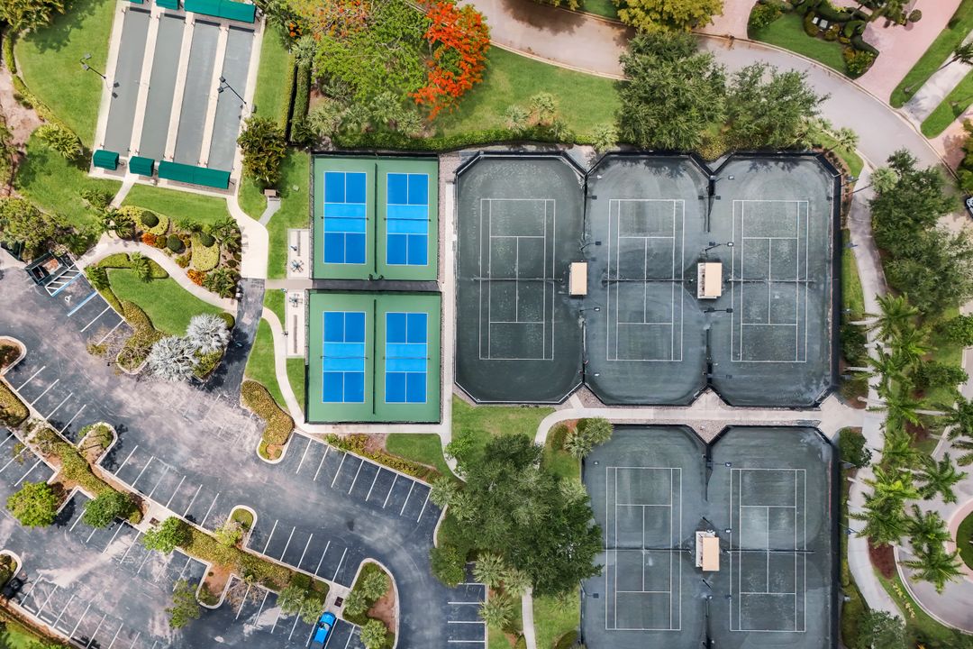 14114 Tivoli Terrace, Bonita Springs, FL 34135