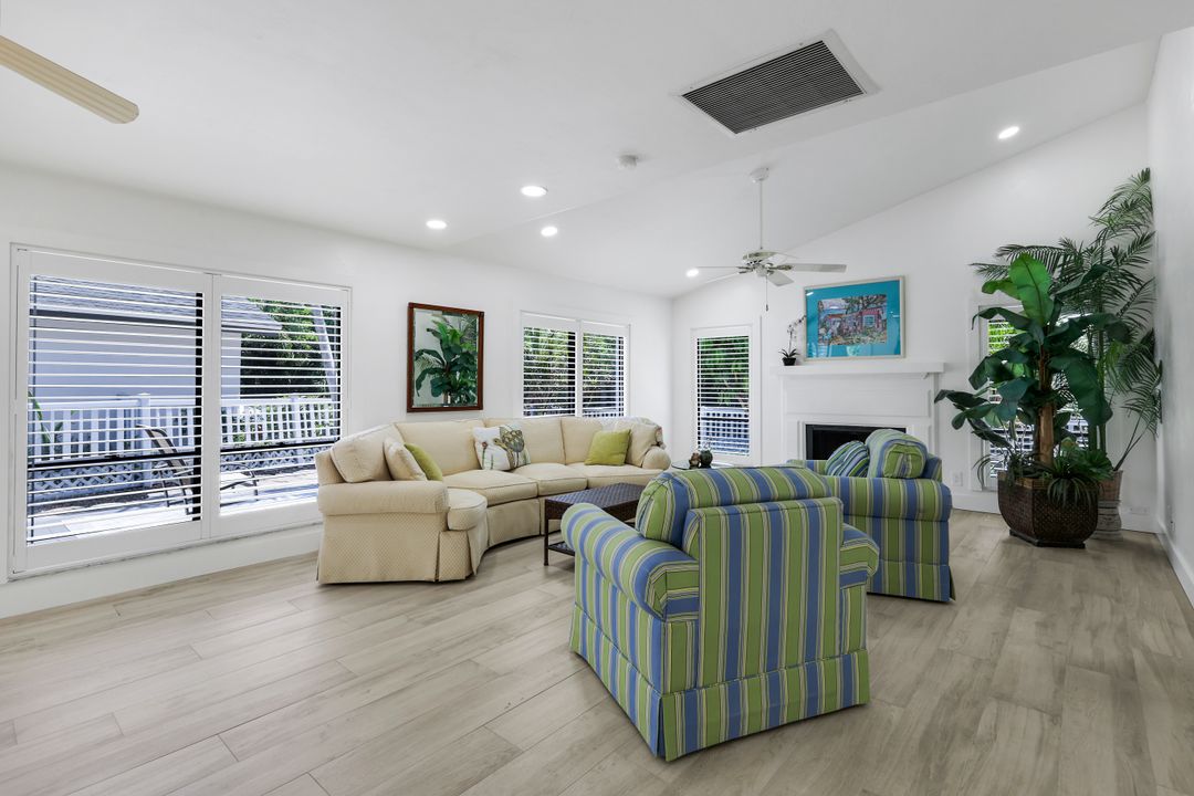12286 McGregor Woods Cir, Fort Myers, FL 33908