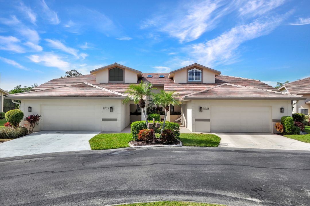 16526 Heron Coach Way, Fort Myers, FL 33908