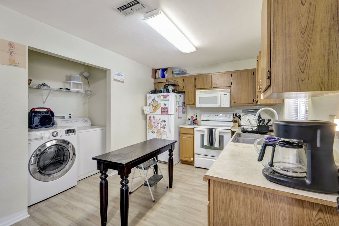 7481 Pebble Beach Rd, Fort Myers, FL 33967