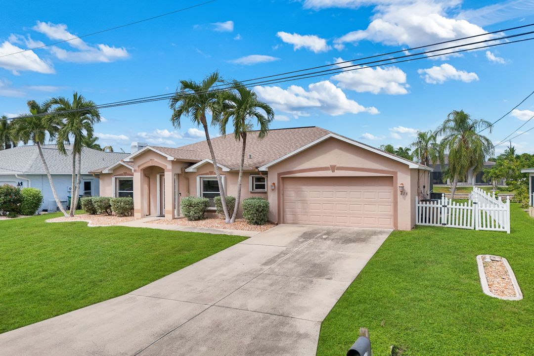 615 SW 39th Terrace, Cape Coral, FL 33914