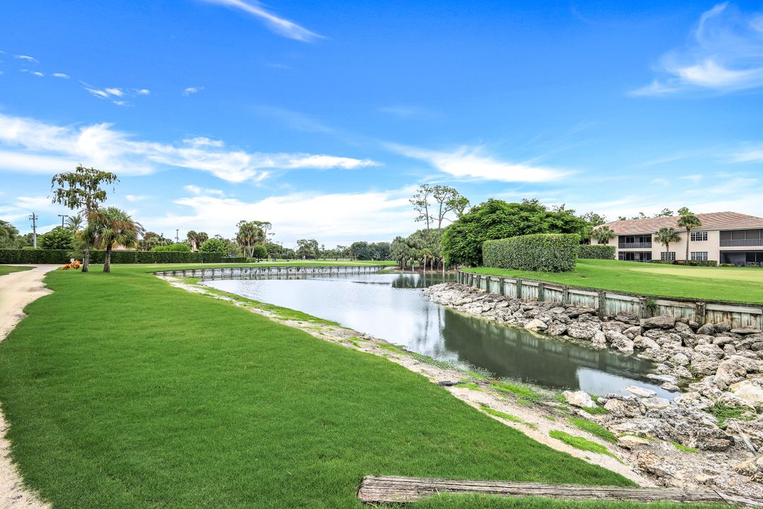 12609 Hunters Ridge Dr, Bonita Springs, FL 34135