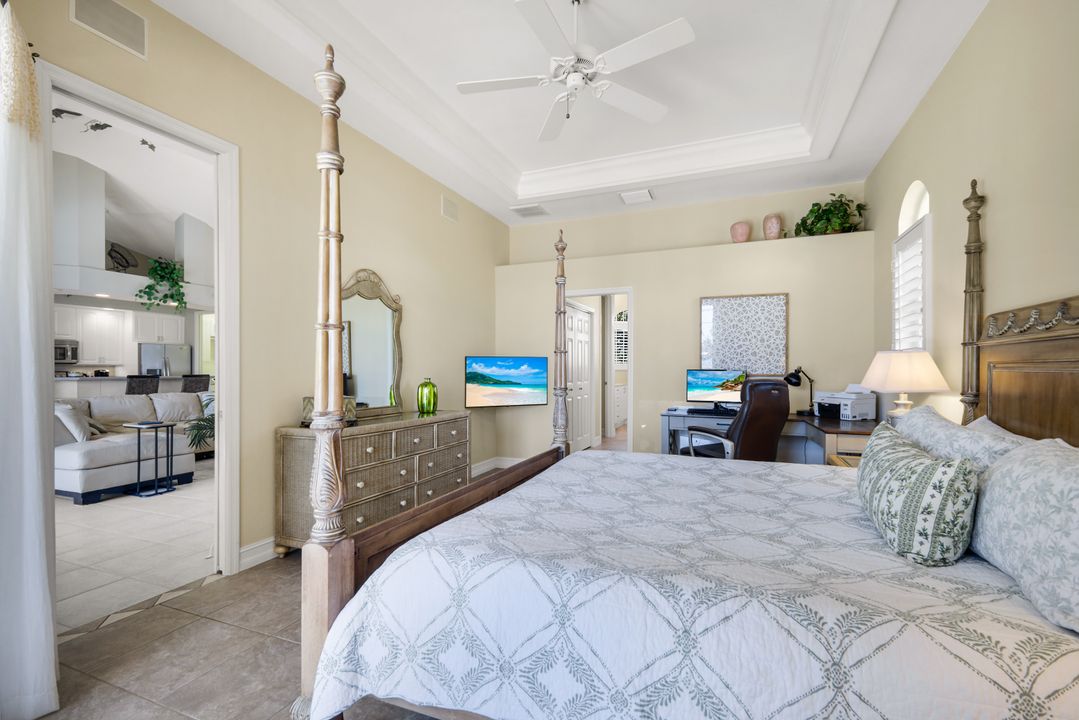 2014 Cape Coral Pkwy W, Cape Coral, FL 33914