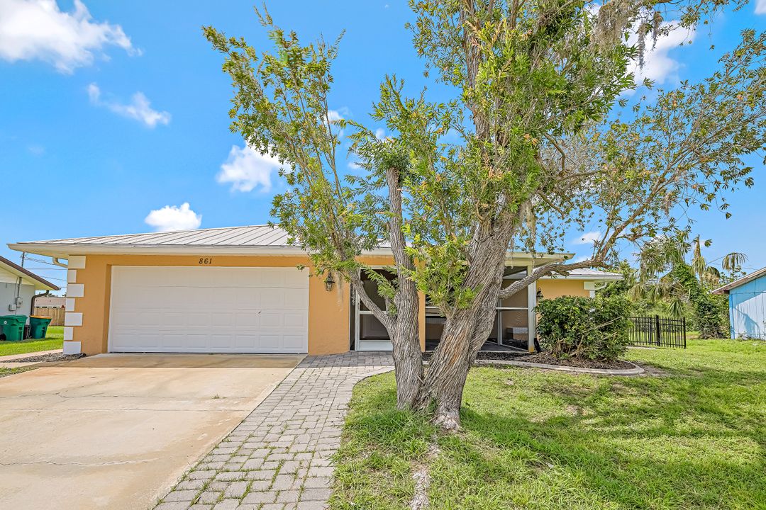 861 Mensh Terrace NW, Port Charlotte, FL 33948