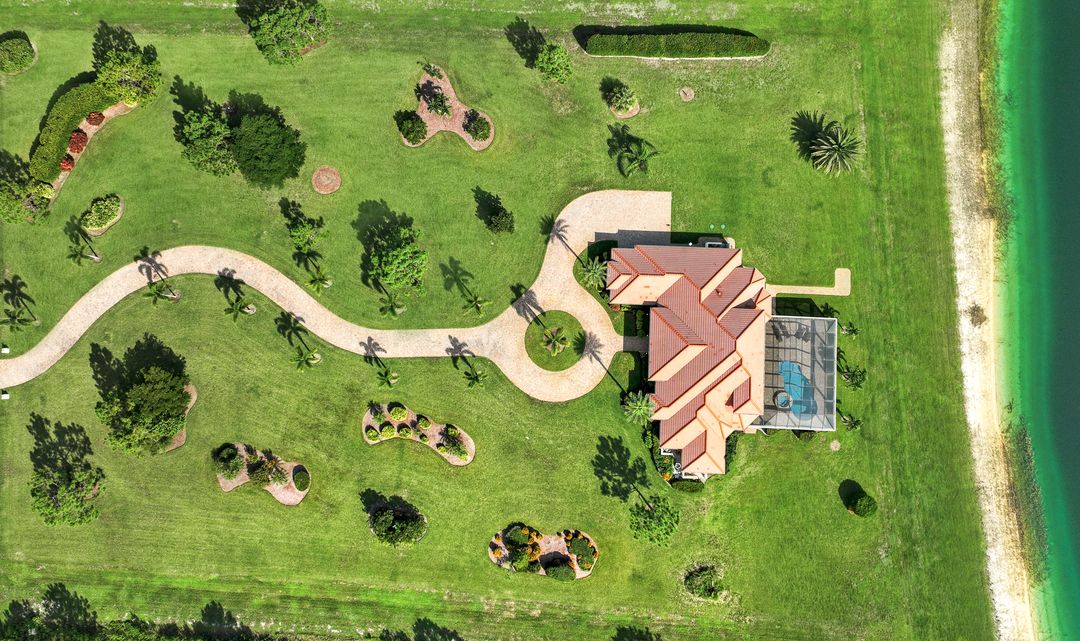 20301 Barefoot Ski Blvd, Estero, FL 33928