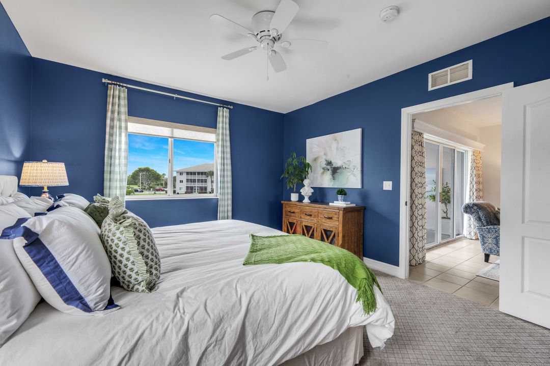 7822 Great Heron Way #201, Naples, FL 34104