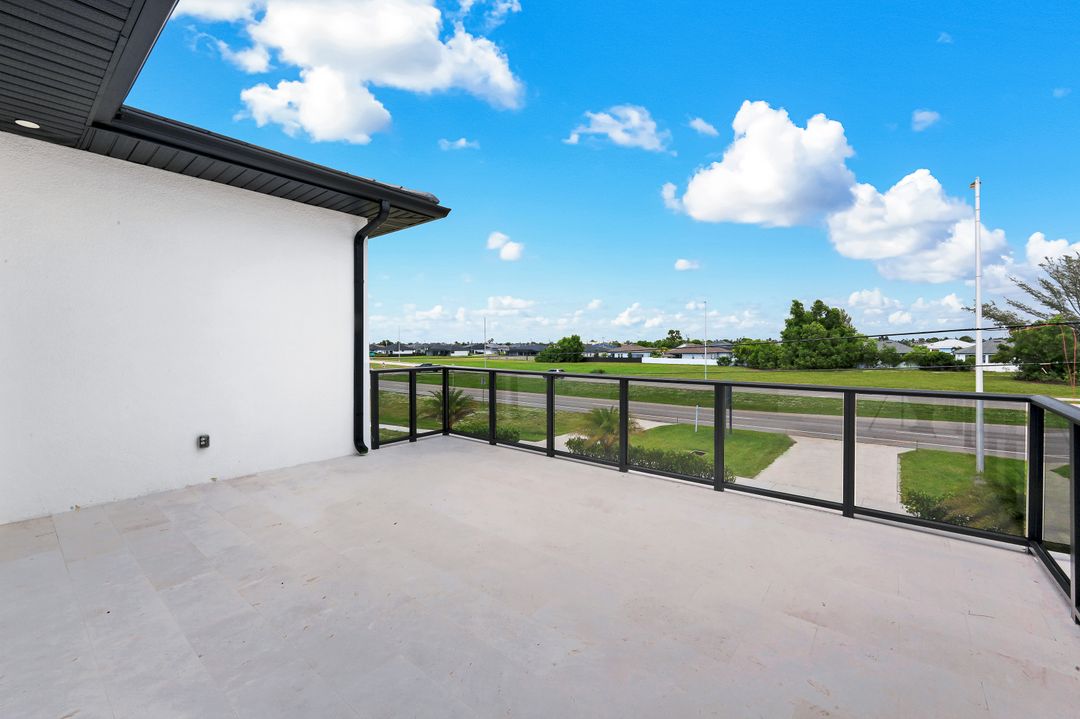 432 Burnt Store Rd S, Cape Coral, FL 33991