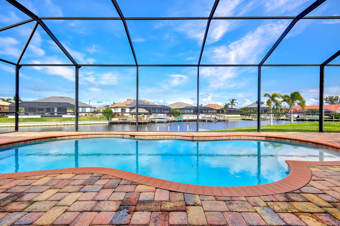 2801 SW 33rd St, Cape Coral, FL 33914