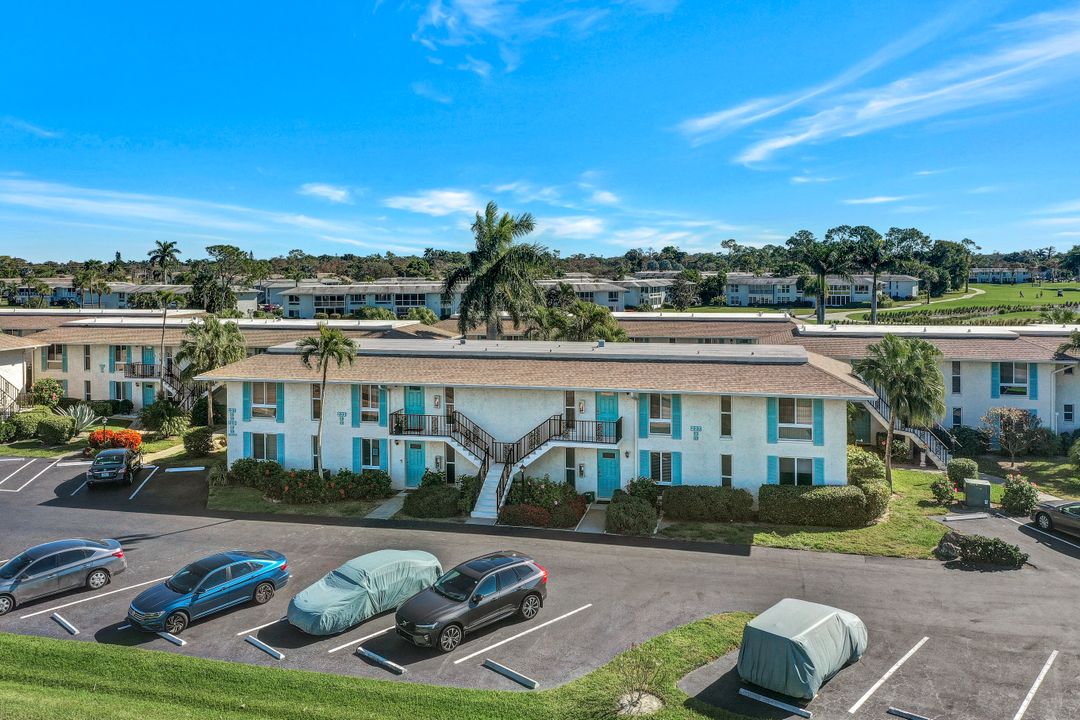233 Palm Dr #2, Naples, FL 34112