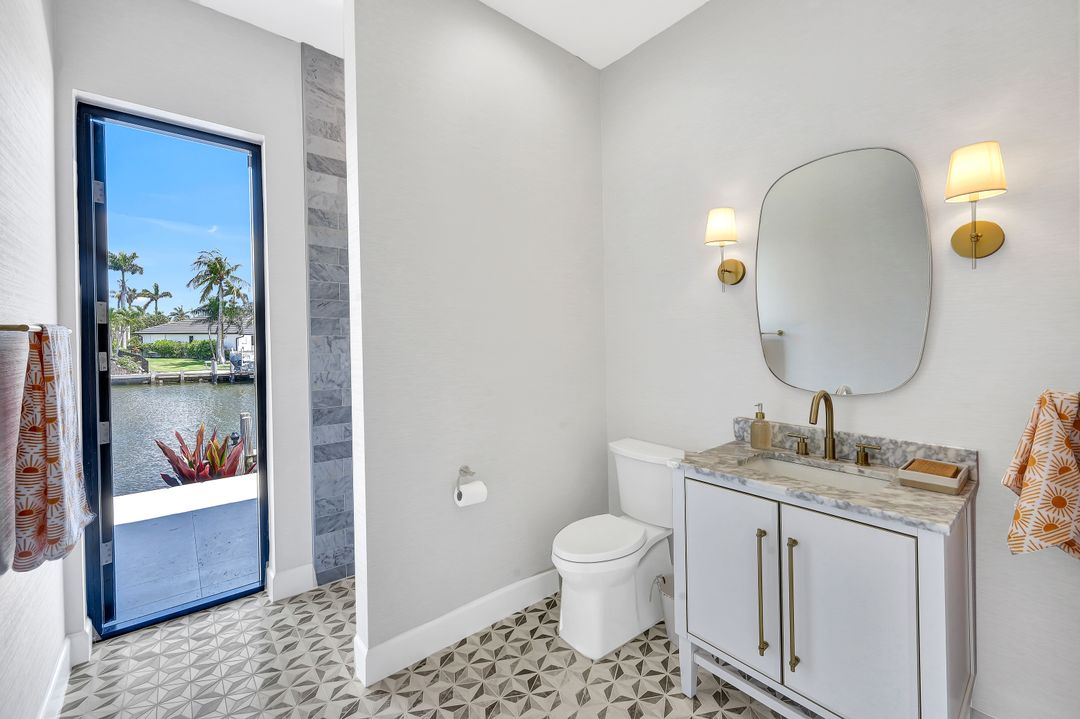 1857 Woodbine Ct, Marco Island, FL 34145