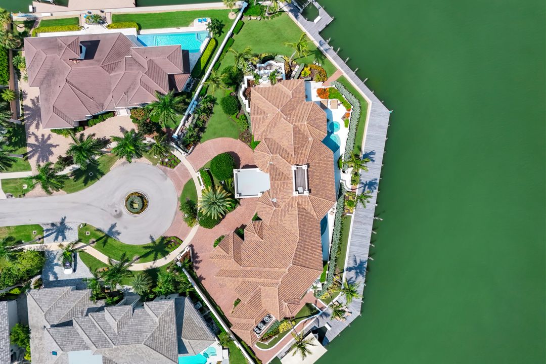 490 Renard Ct, Marco Island, FL 34145