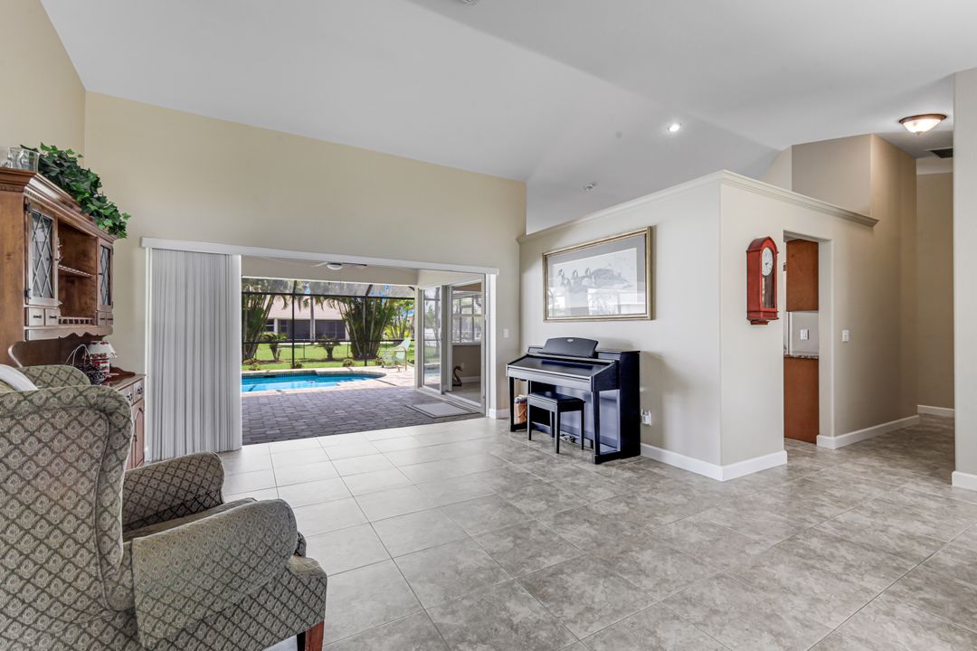 2838 SW 50th Terrace, Cape Coral, FL 33914