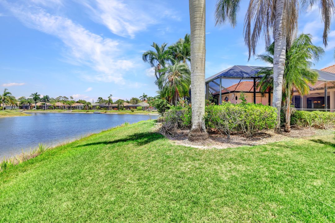 4383 Pomarine Ct, Naples, FL 34119