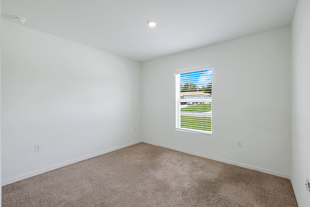 2210 SW 4th St, Cape Coral, FL 33991