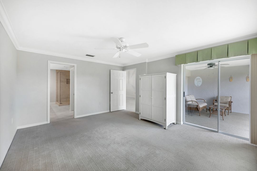 4261 Shetland Ct #205, Naples, FL 34112