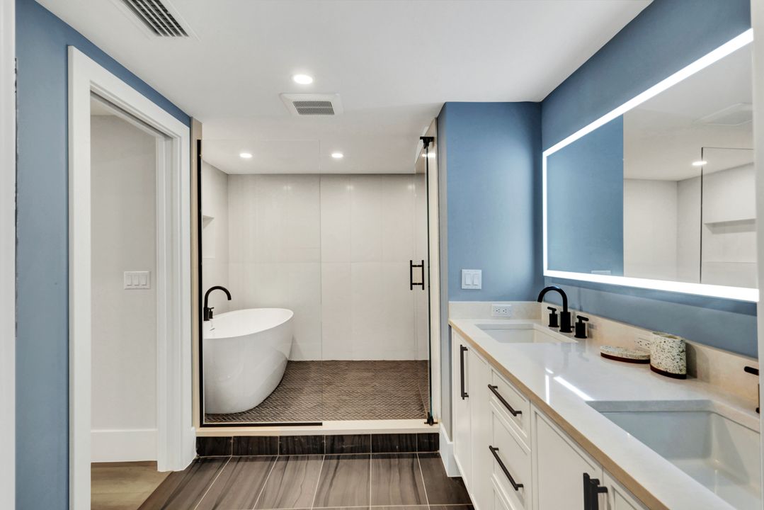 4401 Gulf Shore Blvd N #1406, Naples, FL 34103