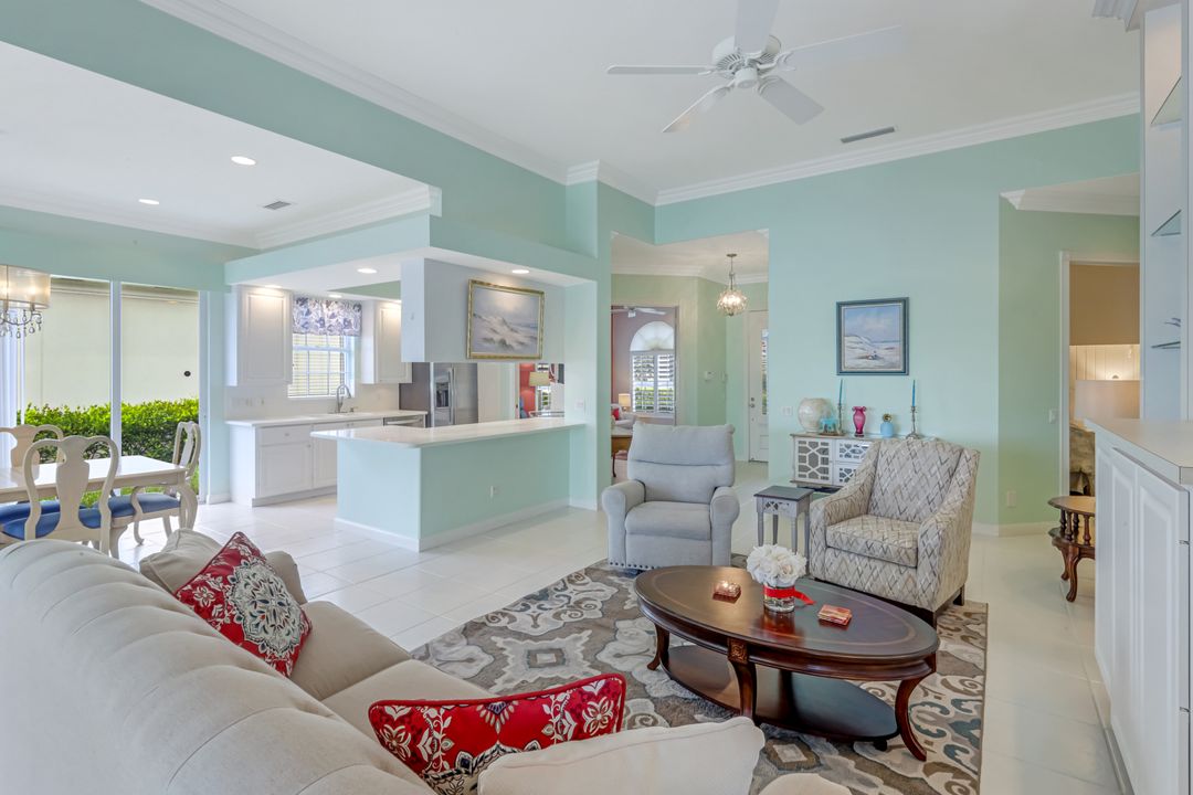 3794 Whidbey Way, Naples, FL 34119