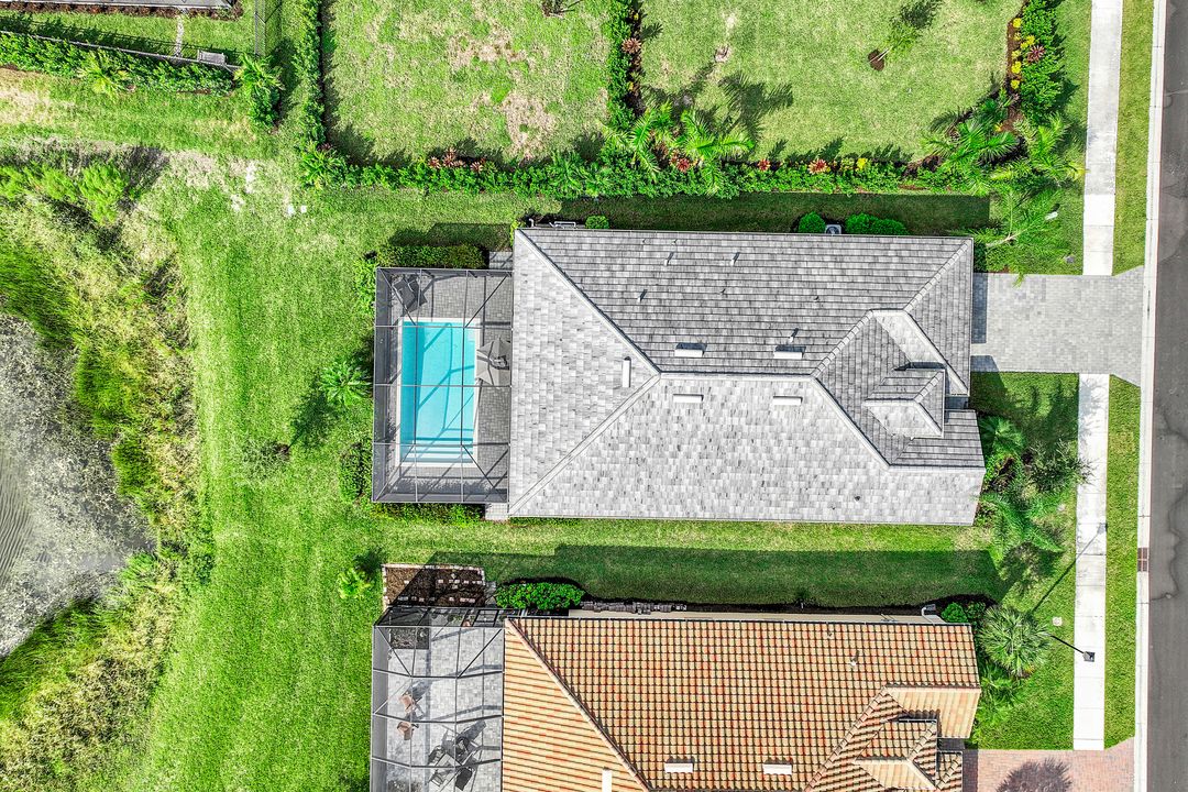 2214 Cara Cara Way, Naples, FL 34120