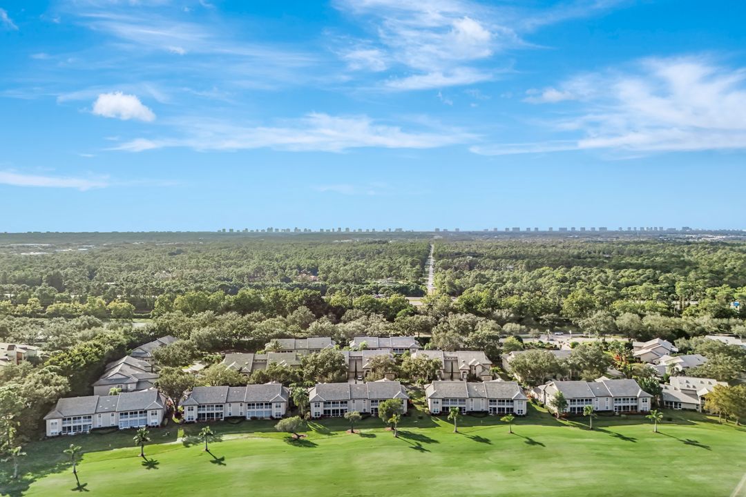 240 Via Perignon, Naples, FL 34119