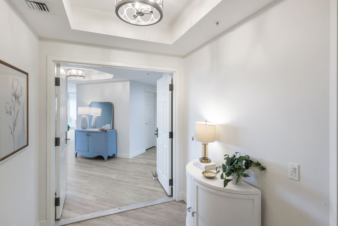 455 Cove Tower Dr #902, Naples, FL 34110