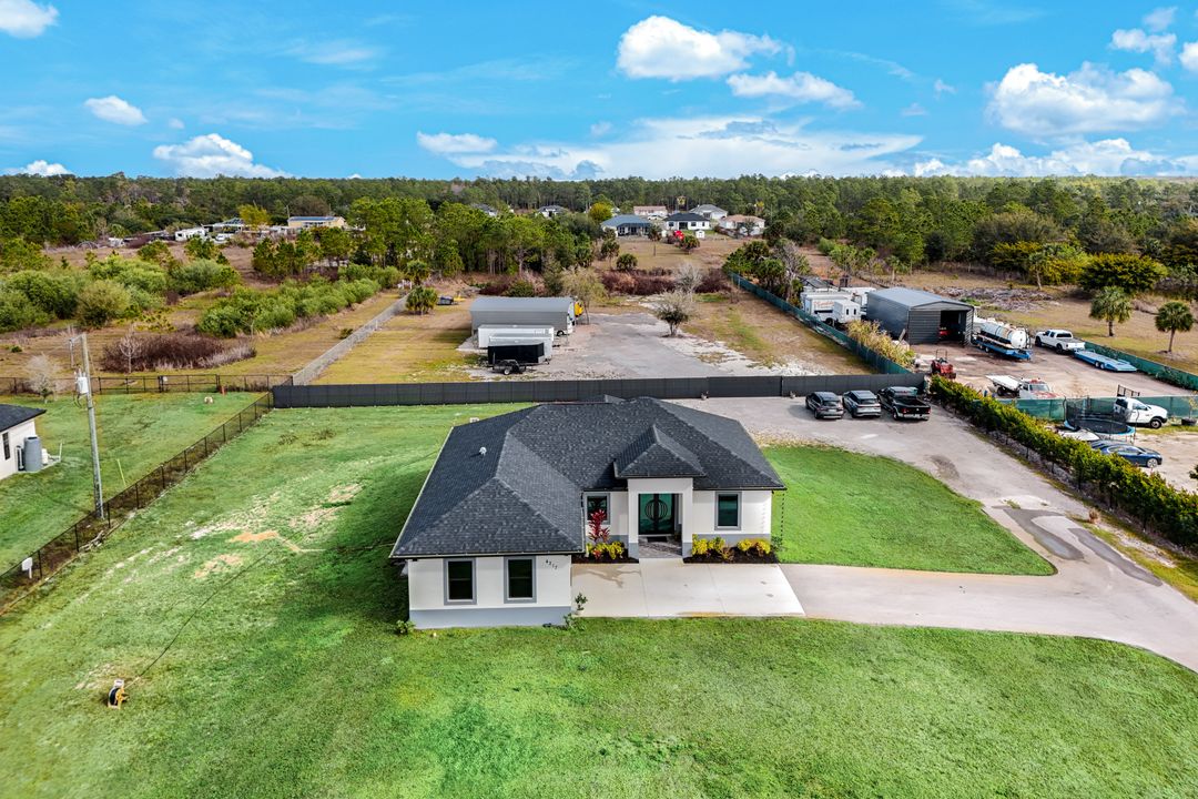 4217 24th Ave NE, Naples, FL 34119