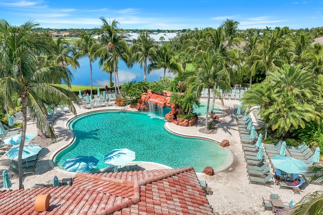 6446 Legacy Cir #102, Naples, FL 34113