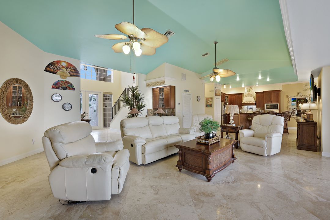 907 SW 51st Terrace, Cape Coral, FL 33914