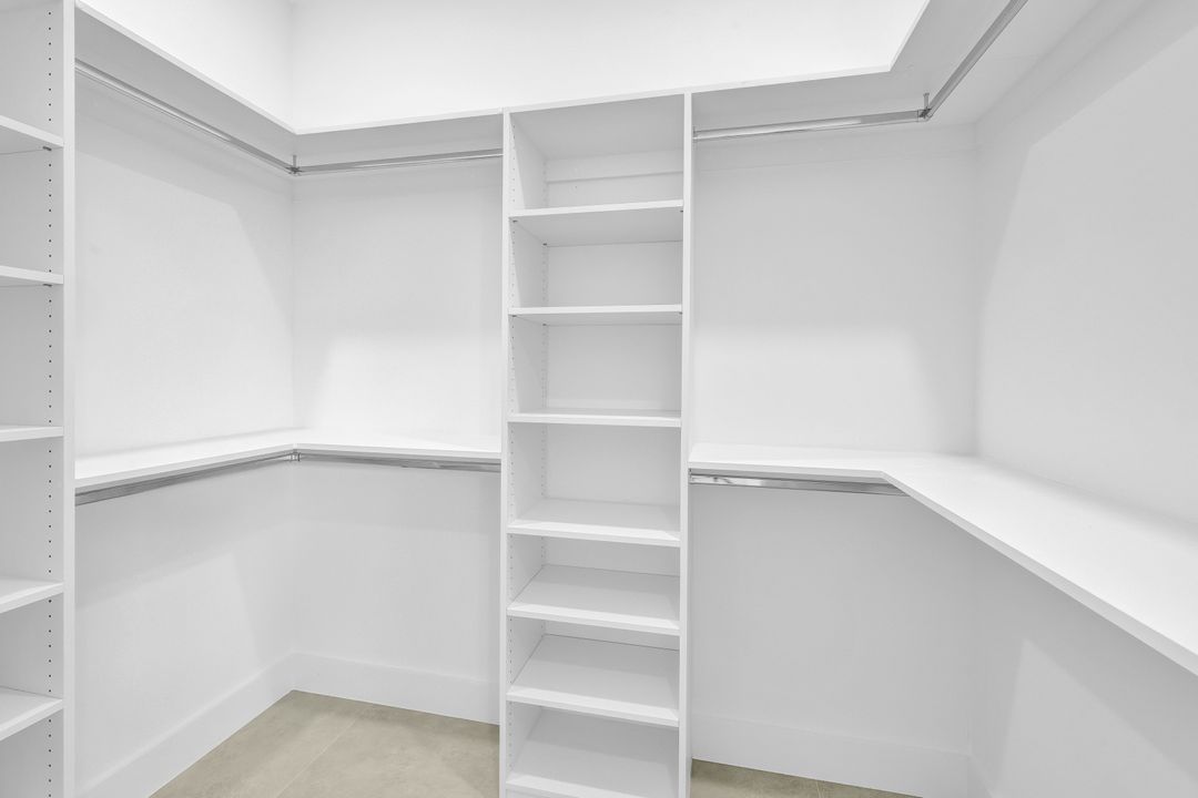 1901 NW 27th St, Cape Coral, FL 33993