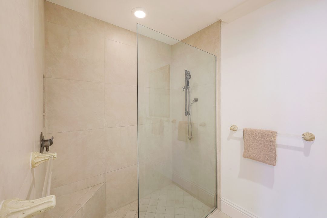 429 Marquesas Ct, Marco Island, FL 34145