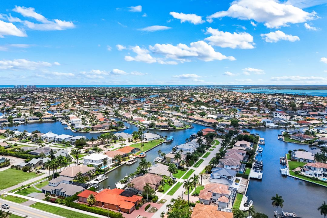 35 Covewood Ct, Marco Island, FL 34145