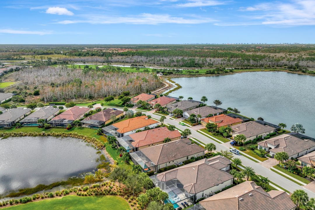 8908 Savona Ct, Naples, FL 34119