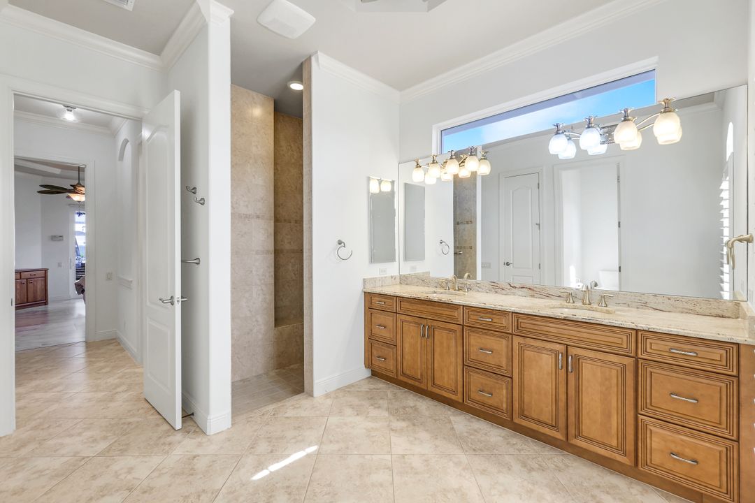 864 Magnolia Ct, Marco Island, FL 34145