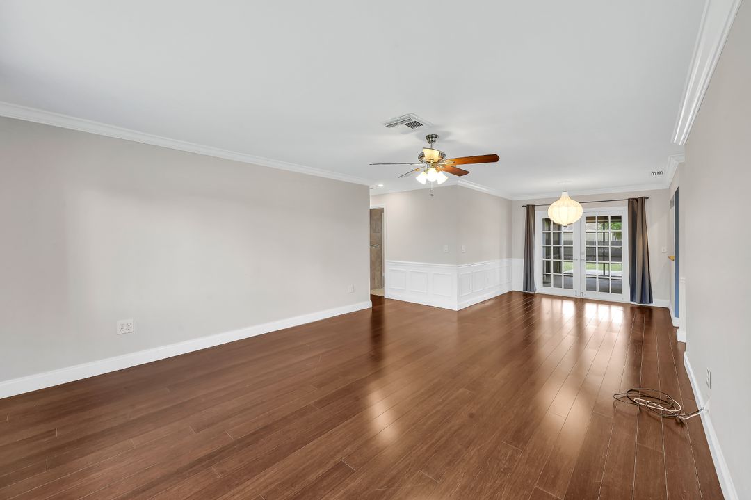 3950 Mohawk Pl, Naples, FL 34112