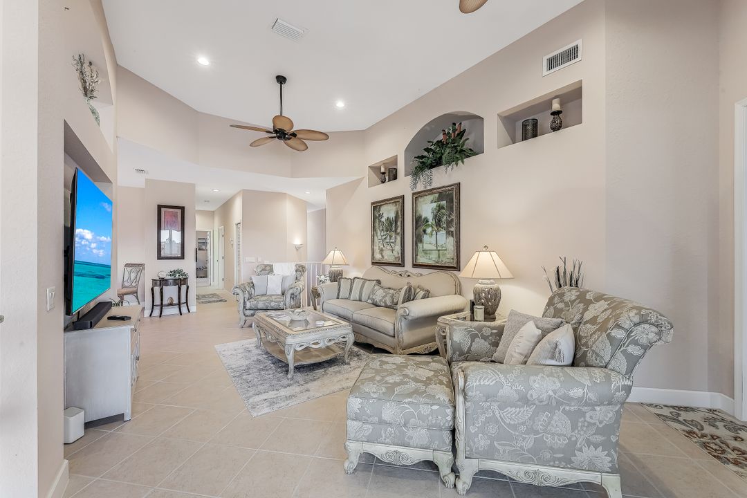 16580 Crownsbury Way #202, Fort Myers, FL 33908