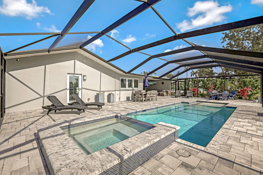 5333 Cortez Ct, Cape Coral, FL 33904