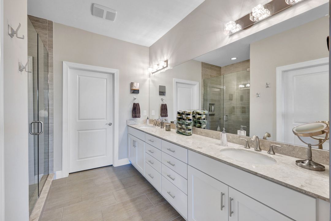 15213 Butler Lake Dr, Naples, FL 34109